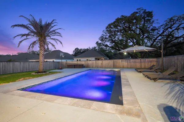 $569,900 | 12696 Solemn Oaks Avenue, Baton Rouge, LA 70818