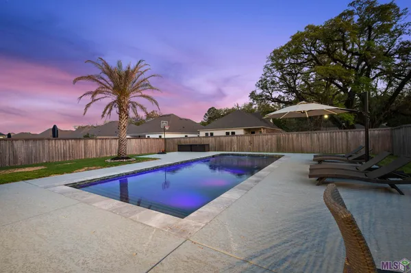 $569,900 | 12696 Solemn Oaks Avenue, Baton Rouge, LA 70818