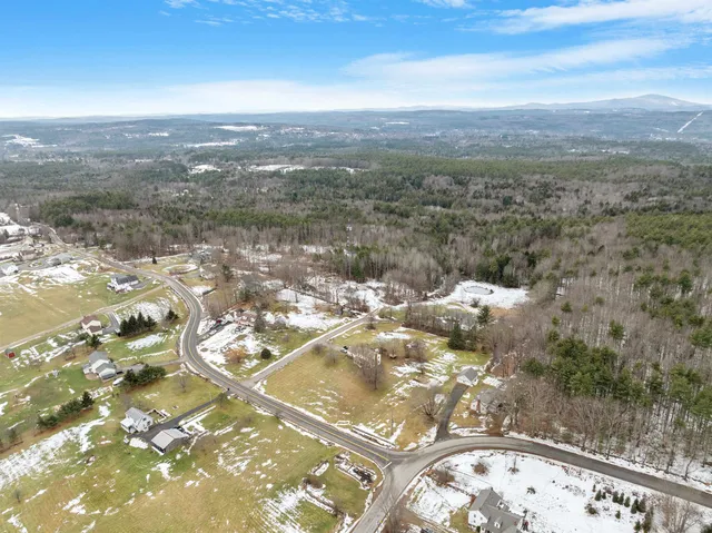 $399,900 | 13 Calef Hill Road, Tilton, NH 03276