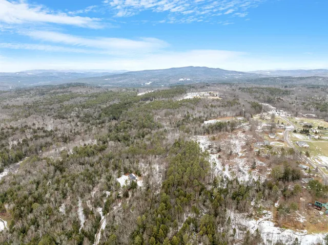 $399,900 | 13 Calef Hill Road, Tilton, NH 03276