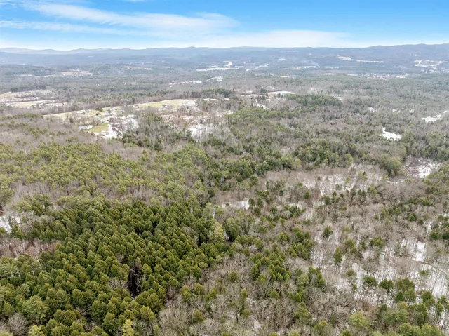 $399,900 | 13 Calef Hill Road, Tilton, NH 03276