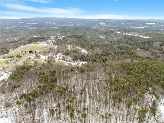 $399,900 | 13 Calef Hill Road, Tilton, NH 03276