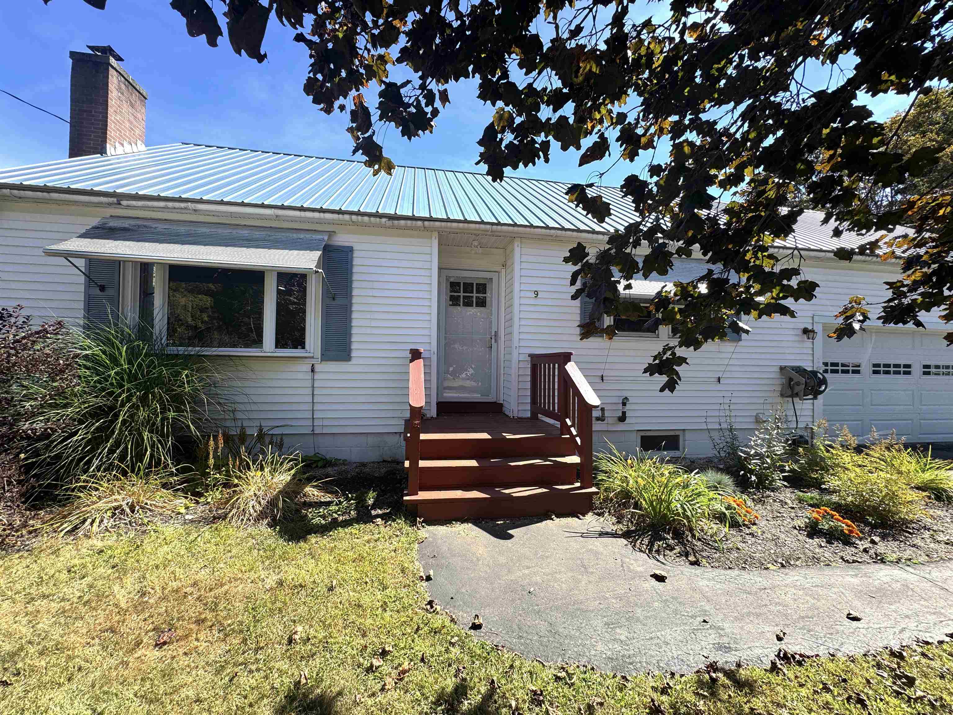 9 Pierce Road Springfield, VT 05150 - Photo 1 of 43