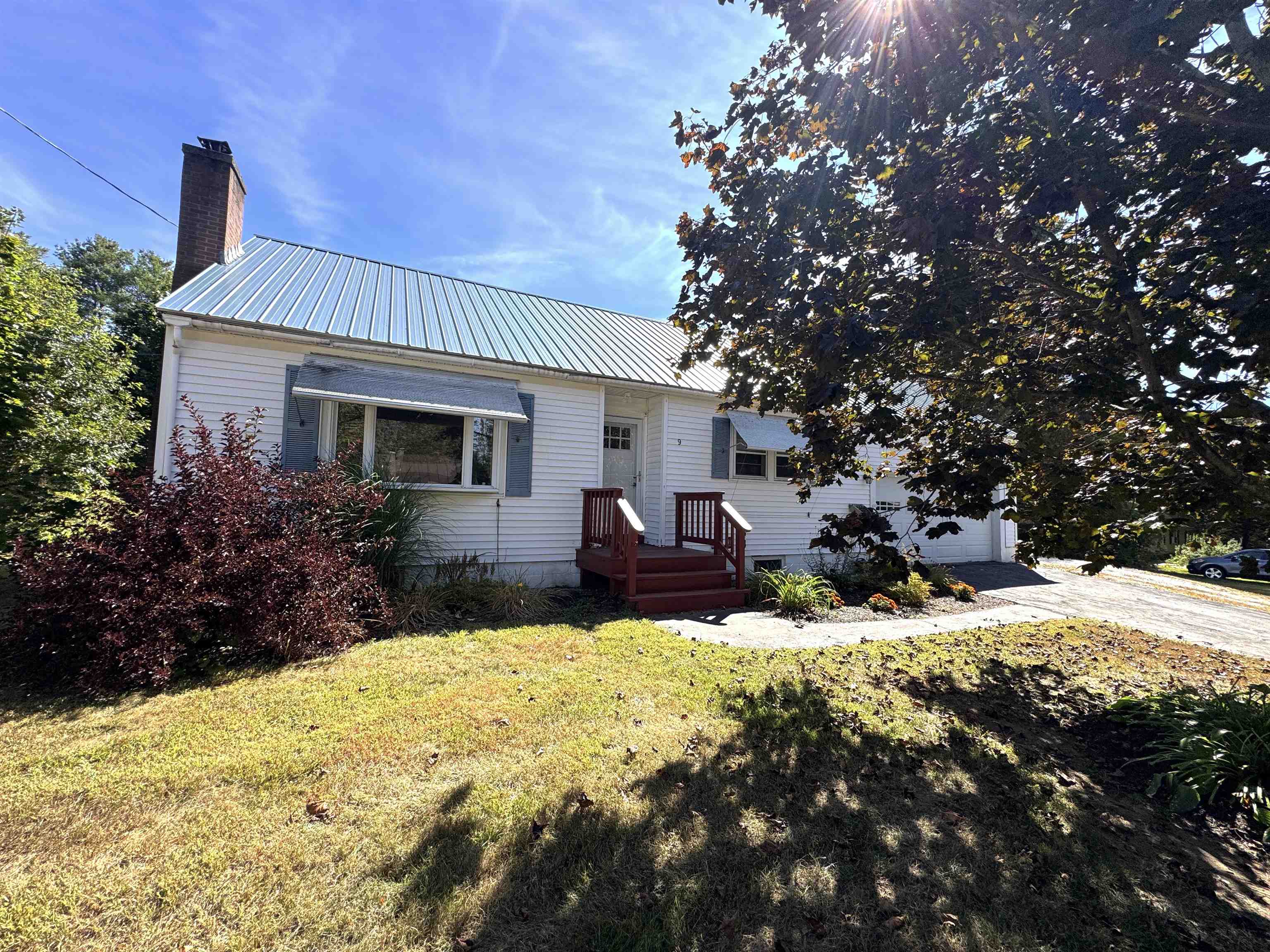 9 Pierce Road Springfield, VT 05150 - Photo 2 of 43