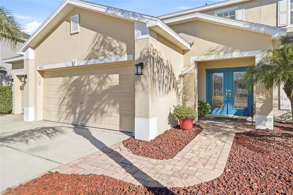 5713 Justicia Loop Land O' Lakes, FL 34639 - Photo 2 of 57