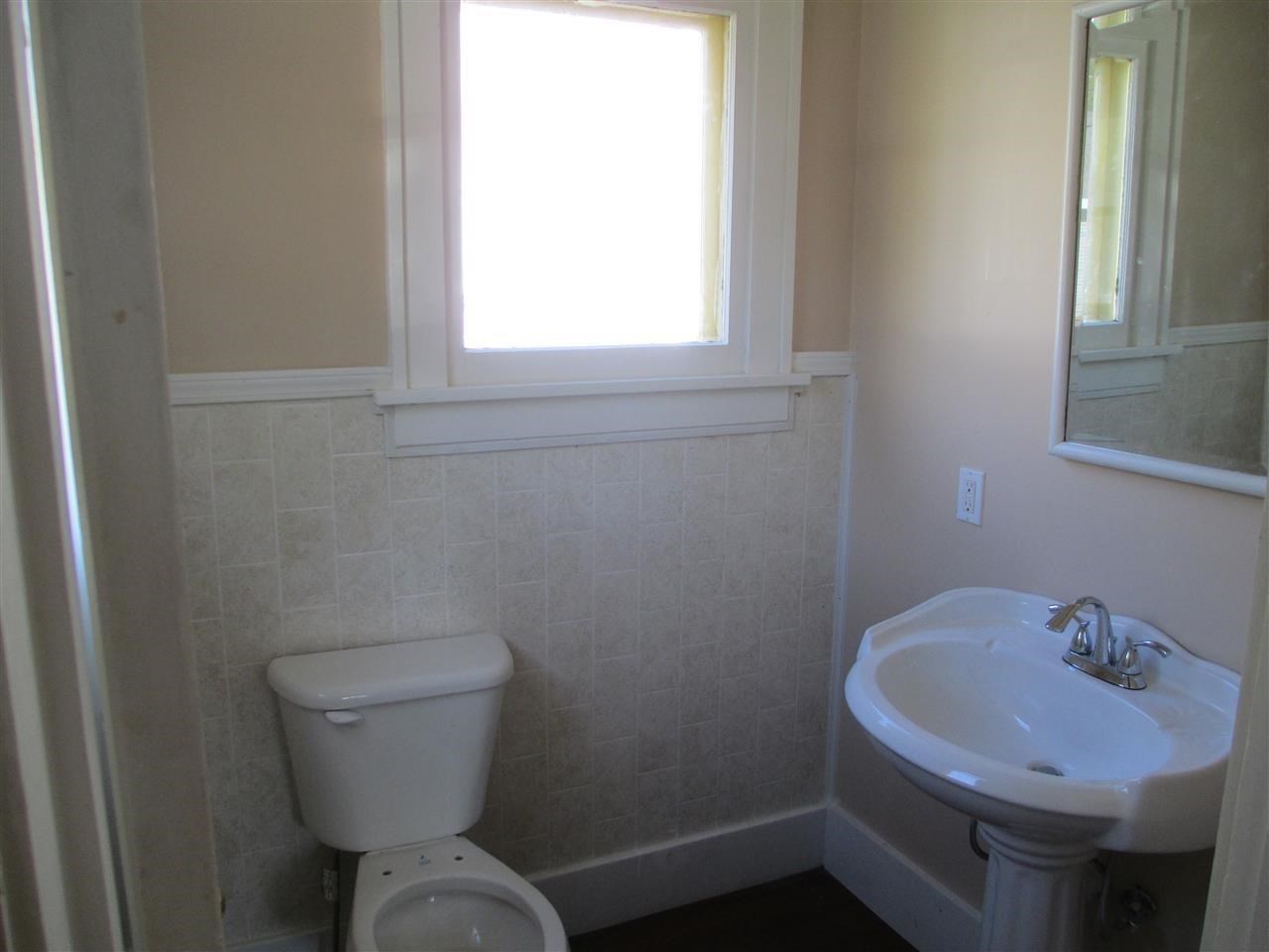 2130 Telegraph Road Davenport, IA 52804 - Photo 6 of 18 Gallery Image 6