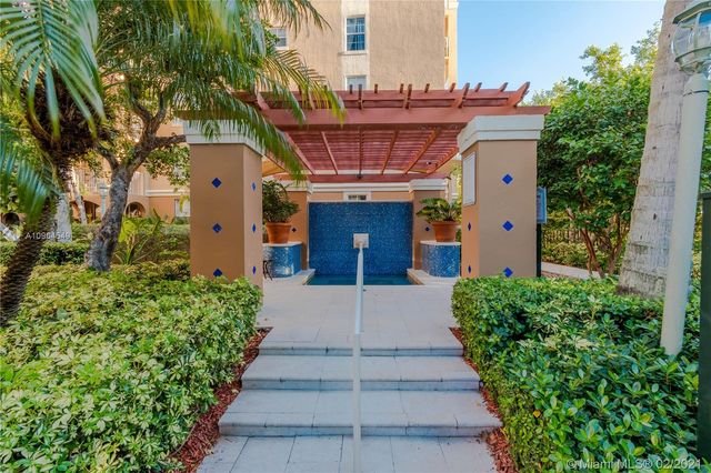 $320,000 | 19801 East Country Club Drive, Unit 4402, Aventura, FL 33180