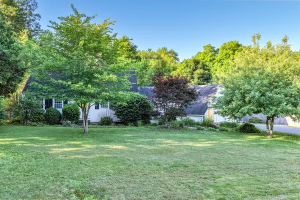 $299,900 | 544 Springfield Street, Wilbraham, MA 01095