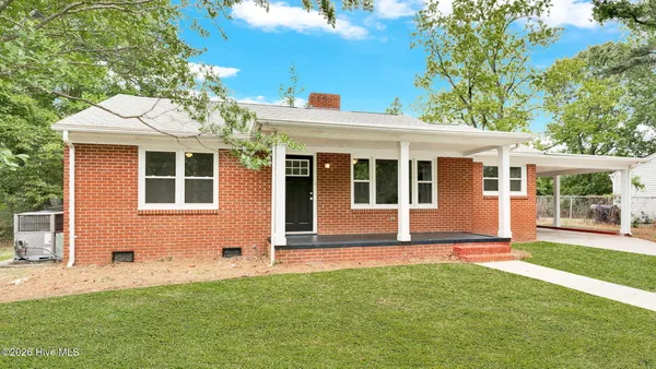 $227,000 | 2609 Jefferson Drive, Greenville, NC 27858