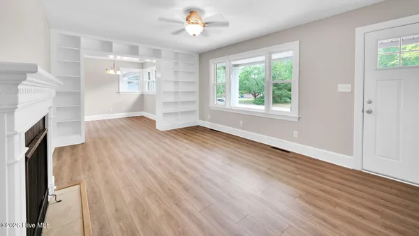 $227,000 | 2609 Jefferson Drive, Greenville, NC 27858