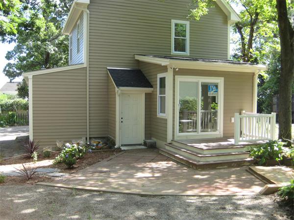 7 Cross Road Boston, MA 02132 - Photo 5 of 19 Gallery Image 5