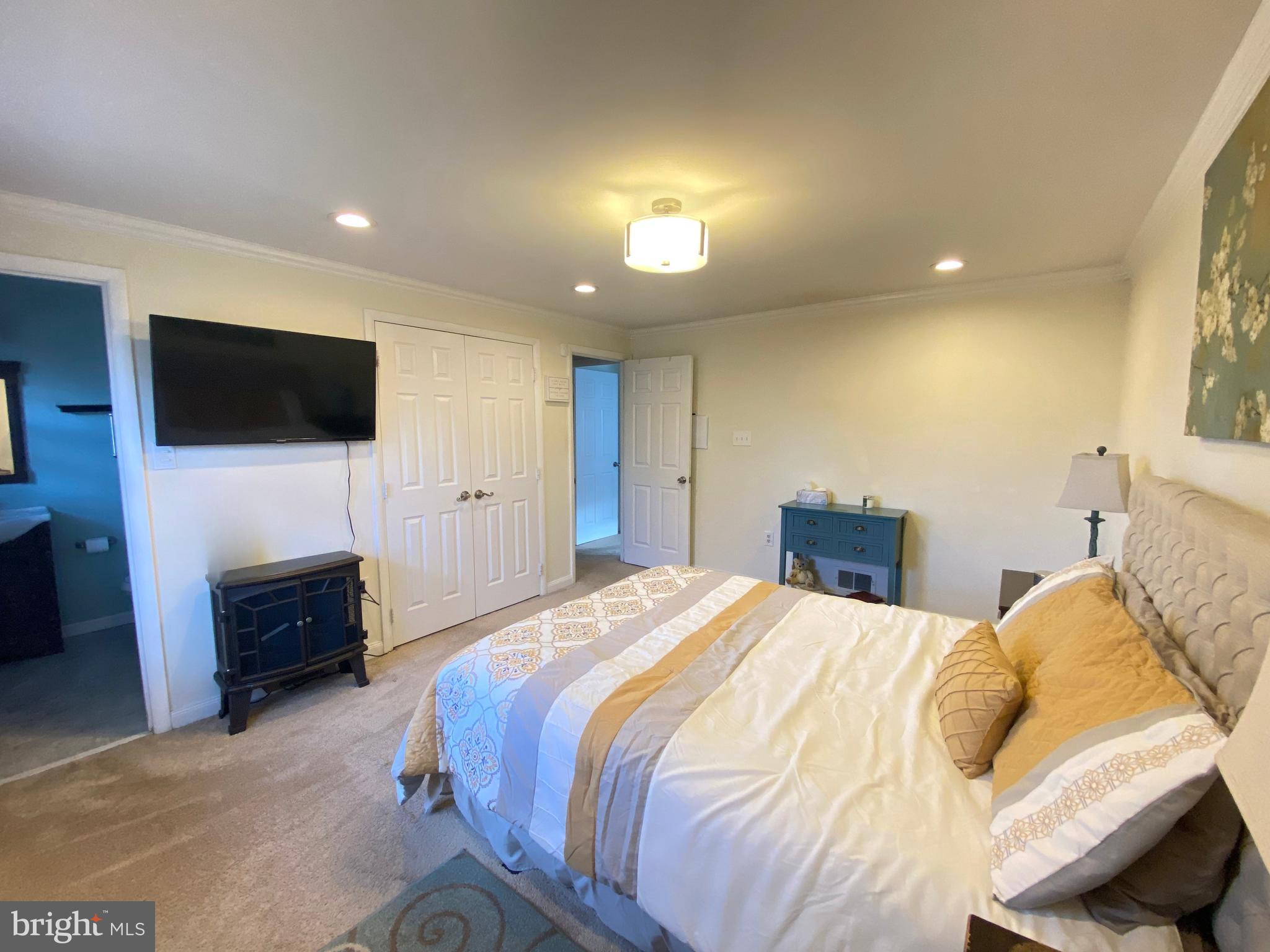 5932 Michael Road Waldorf, MD 20601 - Photo 15 of 25 Primary Bedroom