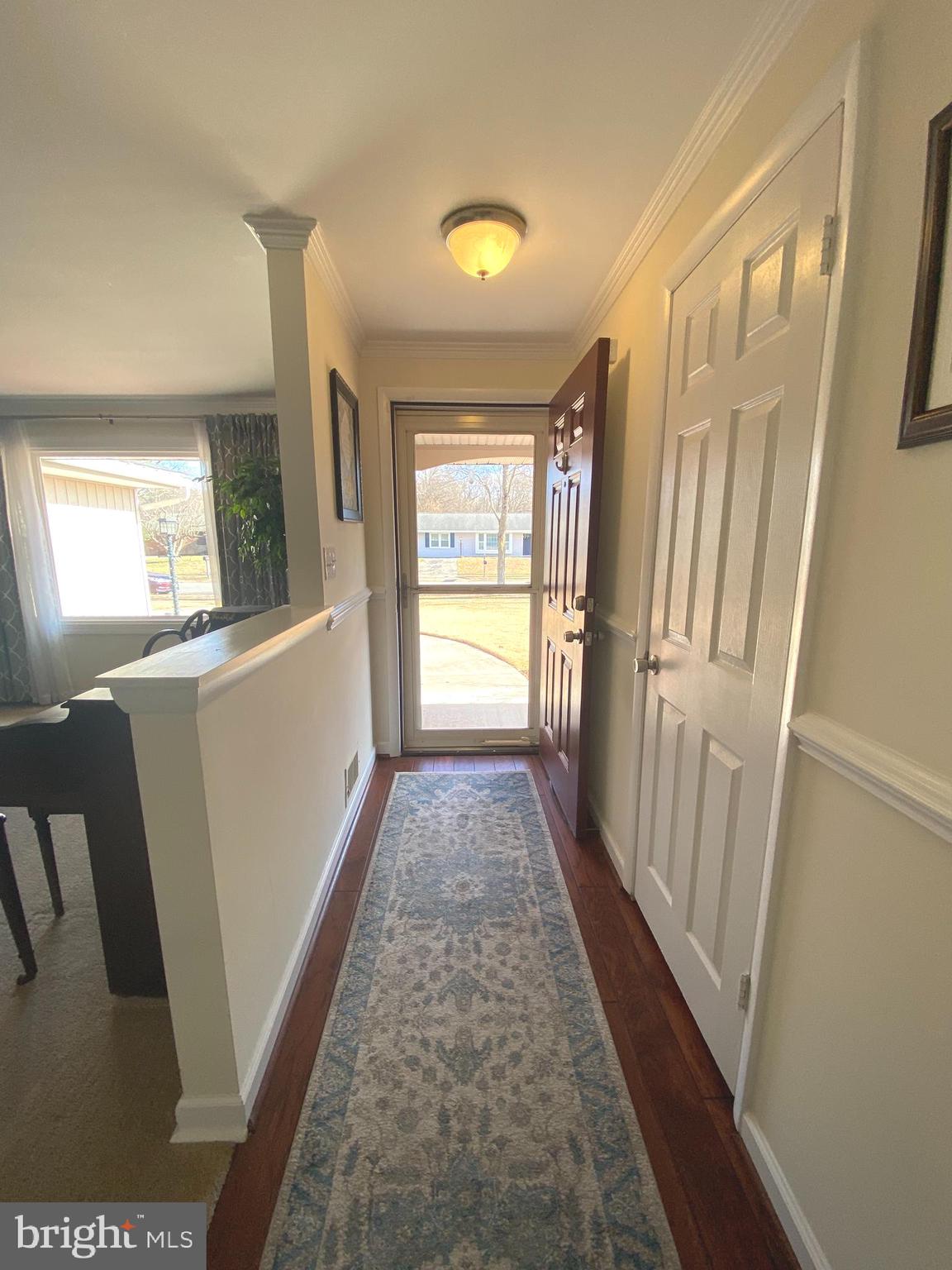 5932 Michael Road Waldorf, MD 20601 - Photo 3 of 25 Foyer