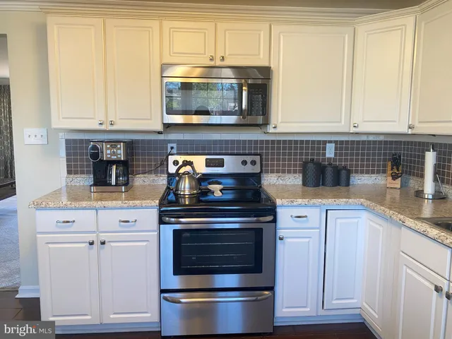 $399,900 | 5932 Michael Road, Waldorf, MD 20601