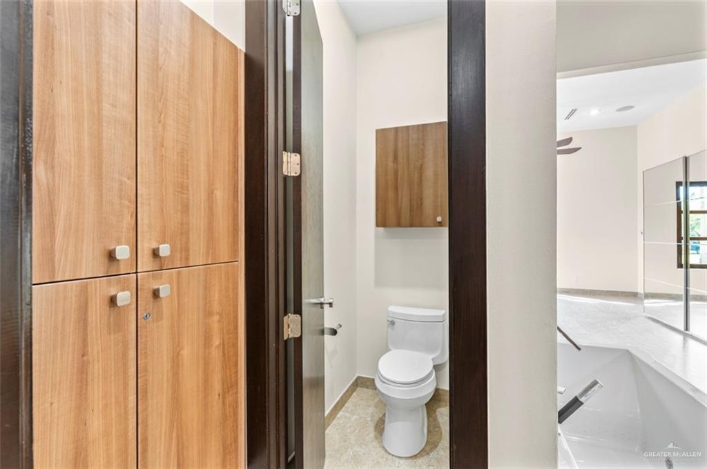 1421 Encanto Road, Unit SERVICE Weslaco, TX 78596 - Photo 28 of 37