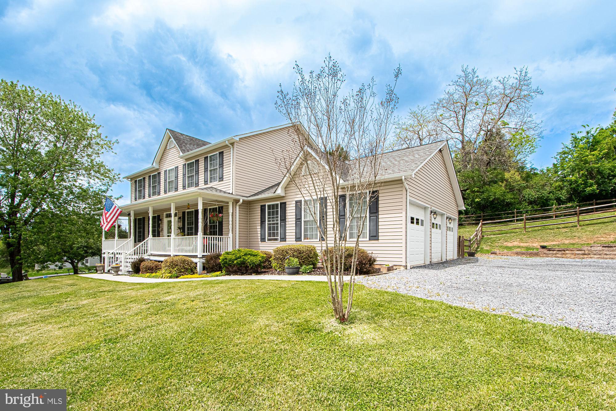 3201 Howellsville Road Front Royal, VA 22630 - Photo 2 of 100 Check out that 3 car garage!
