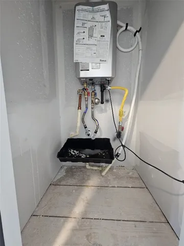 $1,750 | 2308 Blizzard Drive, Lockhart, TX 78644