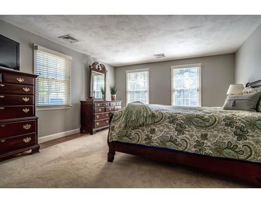 10 Phillips Road Sudbury, MA 01776 - Photo 15 of 30