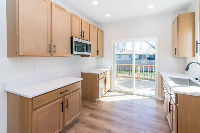 $277,988 | 1025 Rebecca Street, Unit 15, Marshall, MI 49068