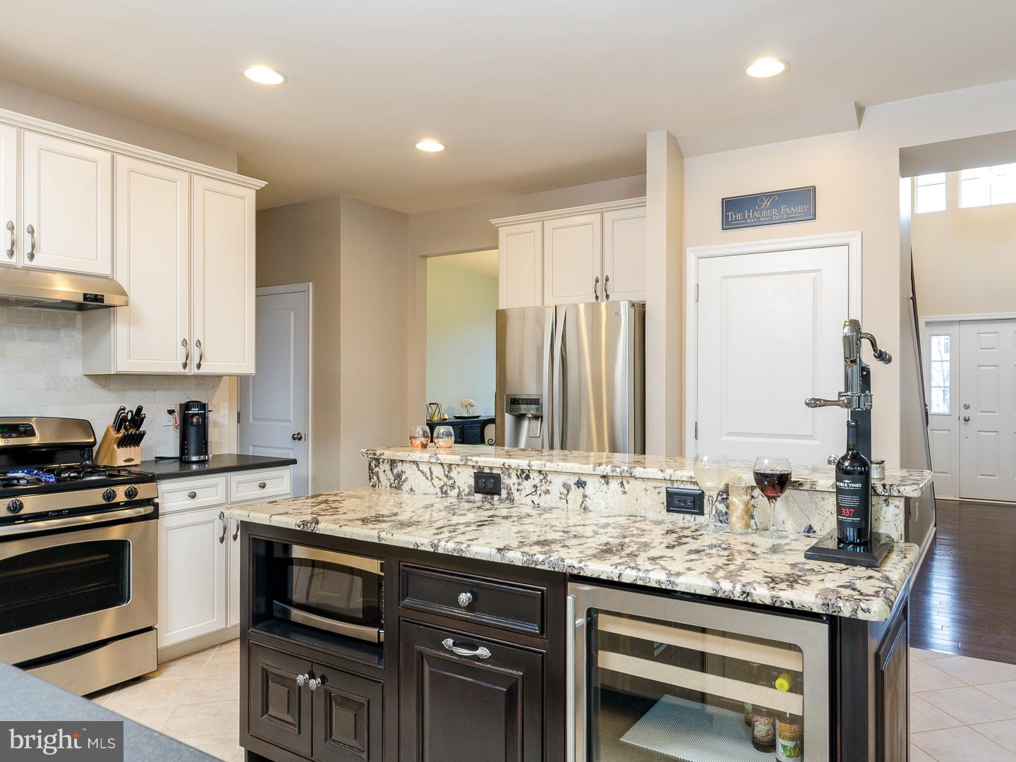 3 Barclay Court Cherry Hill, NJ 08034 - Photo 6 of 25 Kitchen