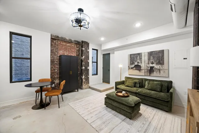 $249,000 | 117 East 7th Street, Unit 511D, Chattanooga, TN 37402