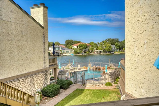 $660,000 | 509 Short Circuit, Unit 205, Horseshoe Bay, TX 78657