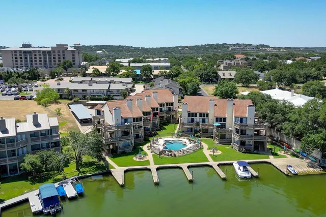 $660,000 | 509 Short Circuit, Unit 205, Horseshoe Bay, TX 78657