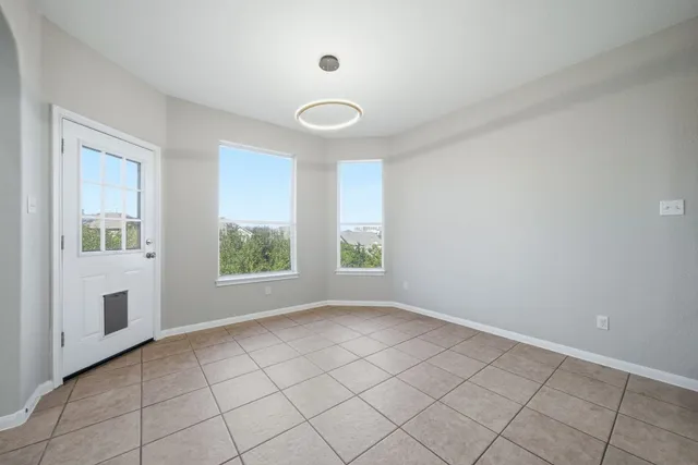 $3,500 | 7404 Journeyville Drive, Austin, TX 78735