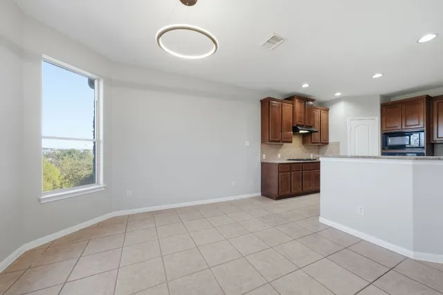 $3,500 | 7404 Journeyville Drive, Austin, TX 78735