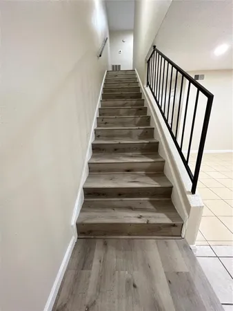 $1,630 | 2130 Greenbriar Colony Drive, Unit 2130, Houston, TX 77032