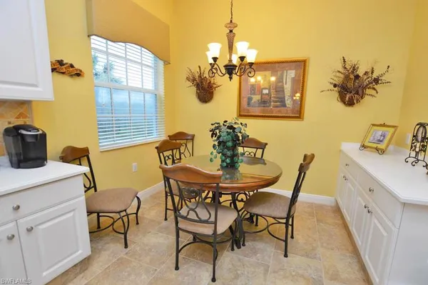 $5,200 | 9267 Museo Circle, Unit 204, Naples, FL 34114