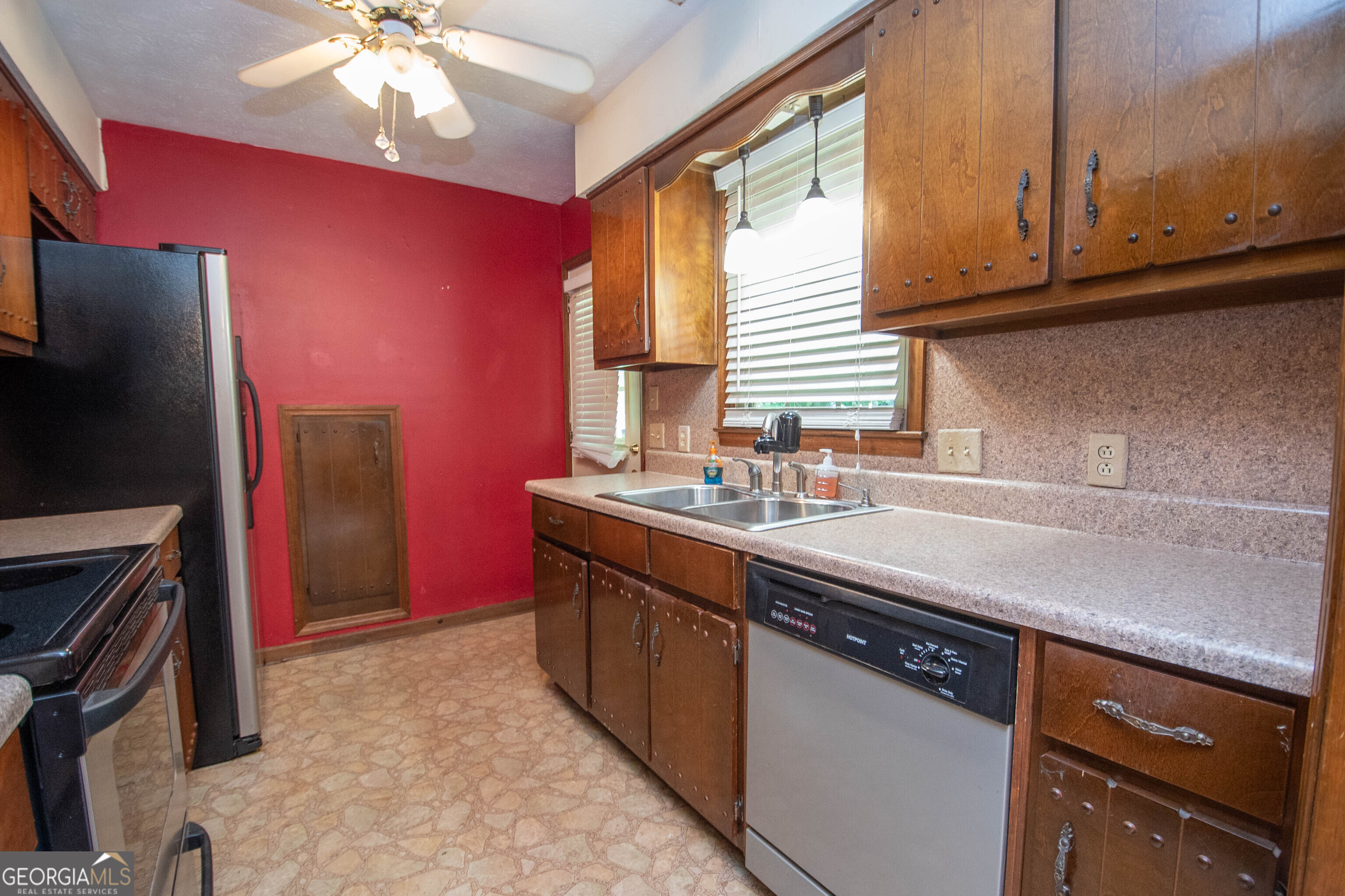 95 Beaver Run LaGrange, GA 30241 - Photo 13 of 37