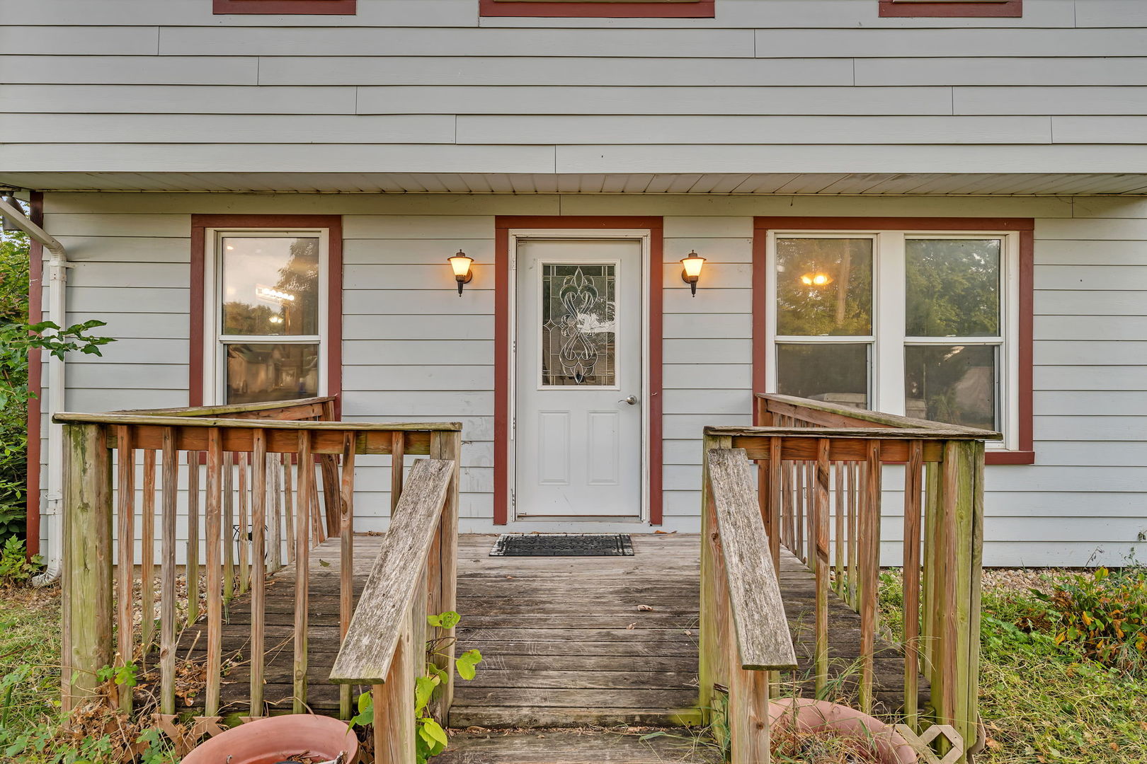 1636 North 4012th Road Earlville, IL 60518 - Photo 3 of 31 a view of front door