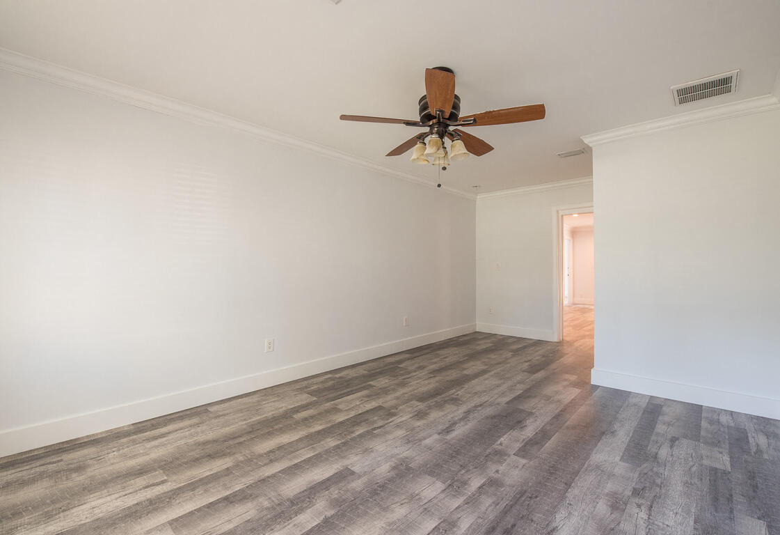 750 Southwest 3rd Street Boca Raton, FL 33486 - Photo 12 of 30 750 SW 3rd Street-32