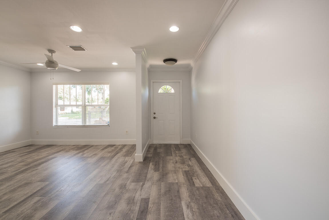 750 Southwest 3rd Street Boca Raton, FL 33486 - Photo 2 of 30 750 SW 3rd Street-44