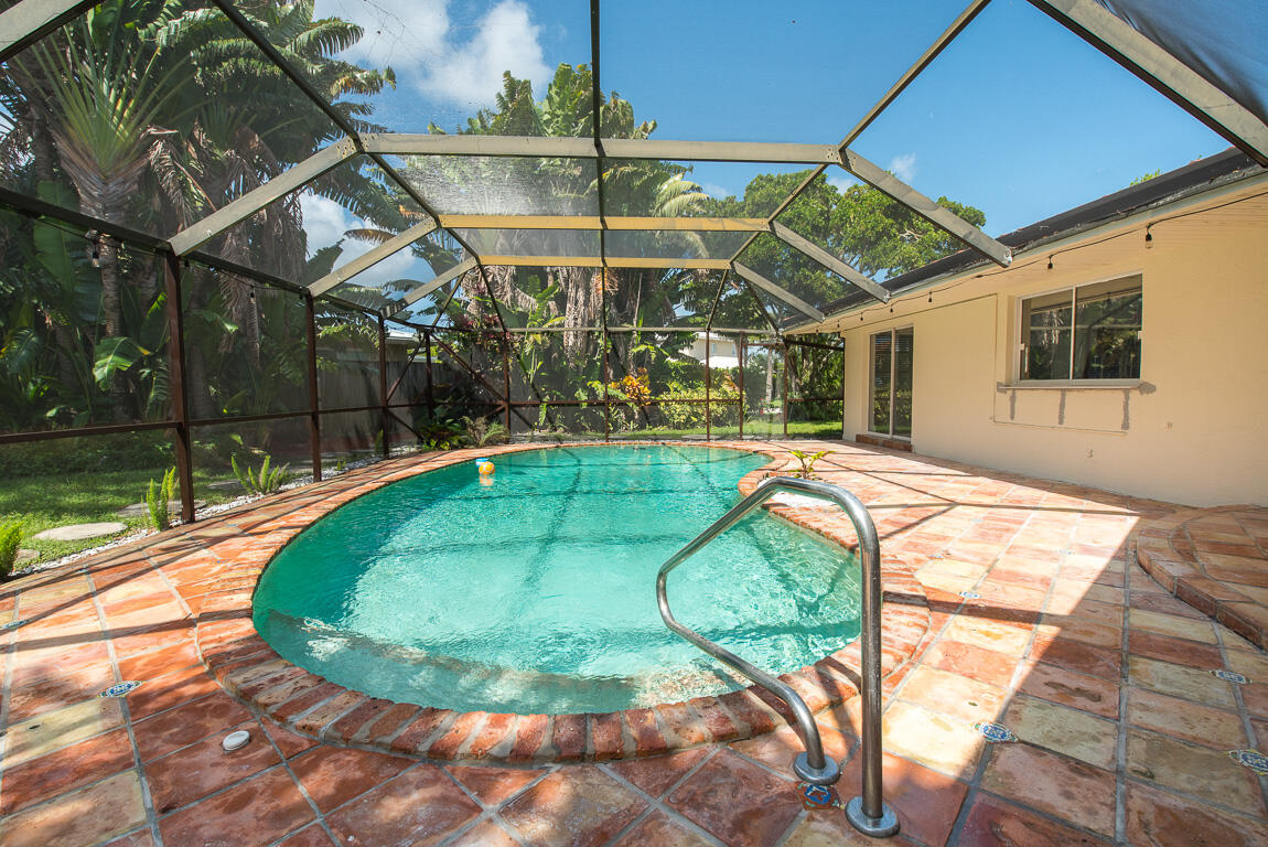 750 Southwest 3rd Street Boca Raton, FL 33486 - Photo 26 of 30 750 SW 3rd Street-8