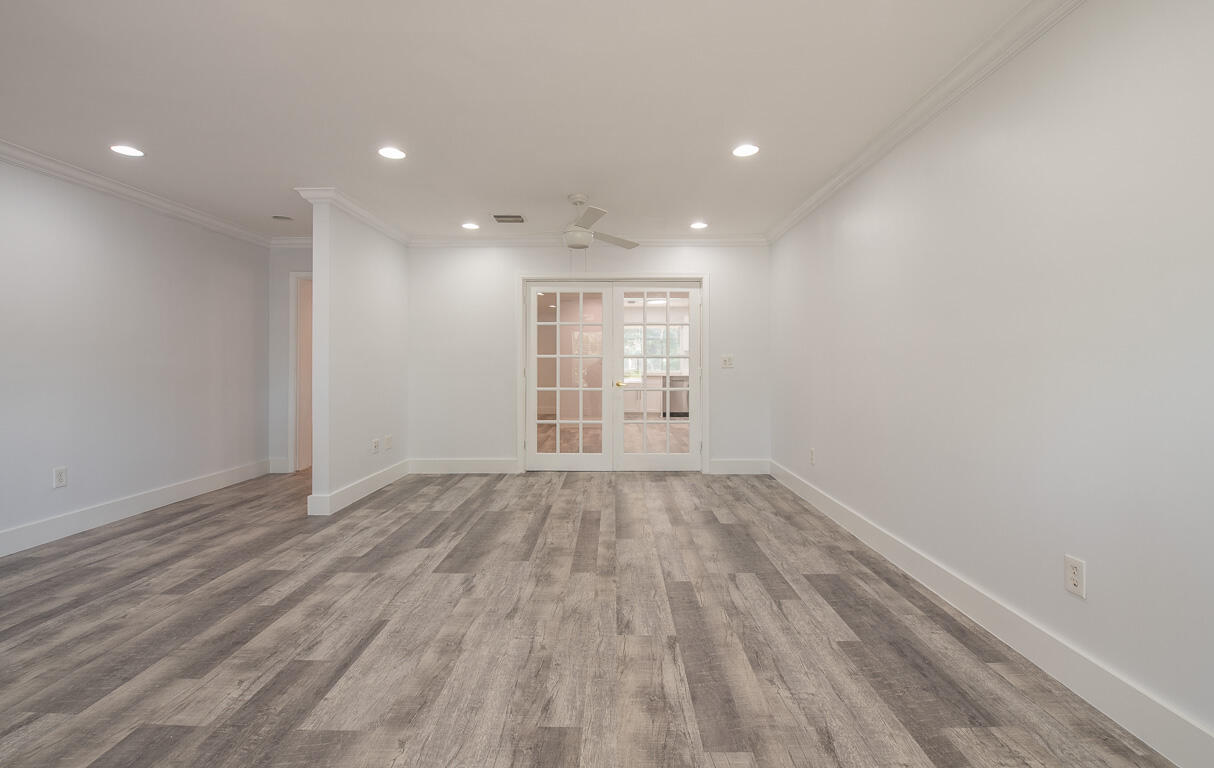750 Southwest 3rd Street Boca Raton, FL 33486 - Photo 3 of 30 750 SW 3rd Street-41