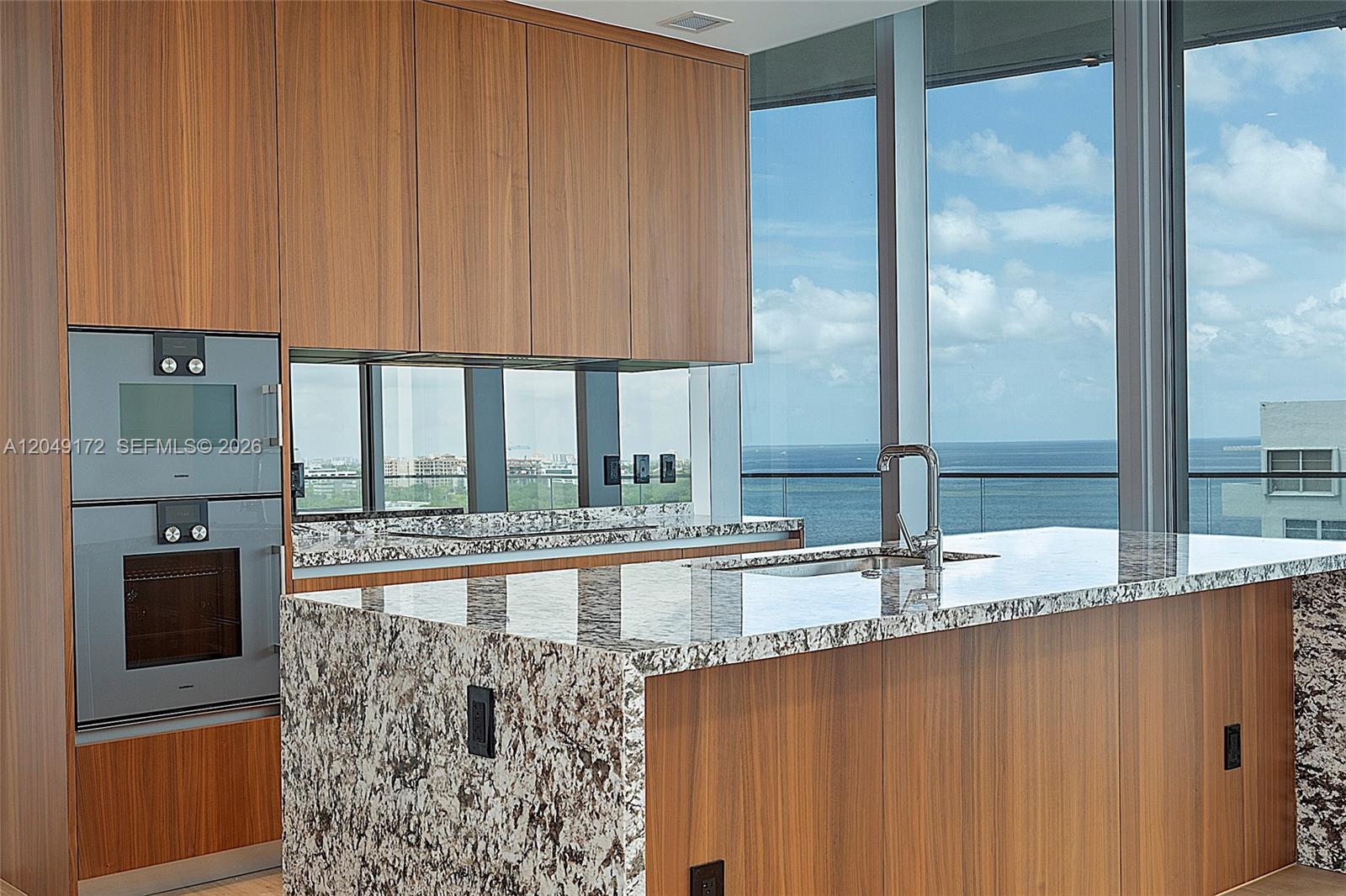 175 Southeast 25th Road, Unit 1003 Miami, FL 33129 - Photo 9 of 45