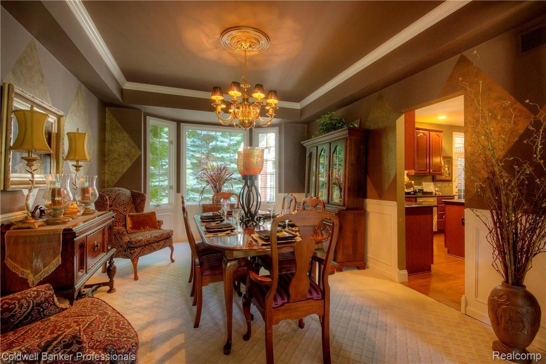 25561 Arcadia Drive Novi, MI 48374 - Photo 9 of 46 ARCADIA JG DINING2 PHOTOGRAPHER.JPG