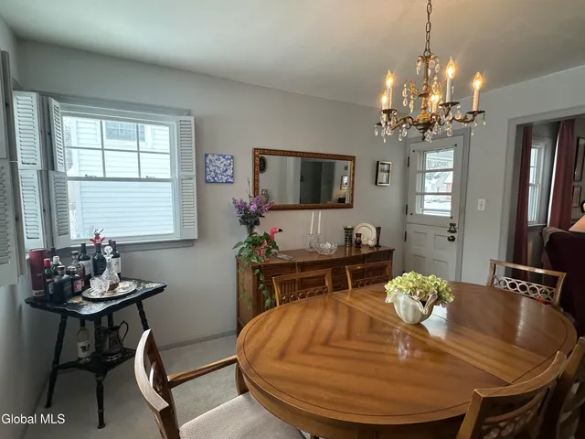 $385,000 | 1535 Myron Street, Niskayuna, NY 12309