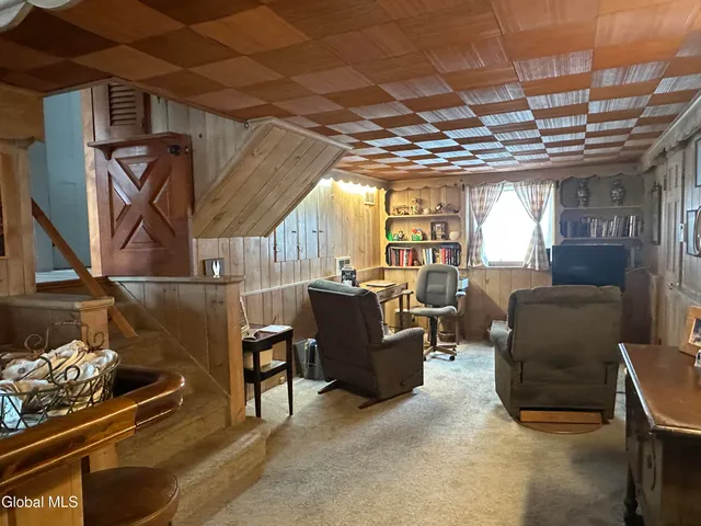 $385,000 | 1535 Myron Street, Niskayuna, NY 12309