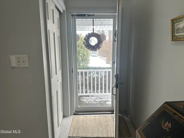 $385,000 | 1535 Myron Street, Niskayuna, NY 12309