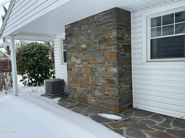 $385,000 | 1535 Myron Street, Niskayuna, NY 12309