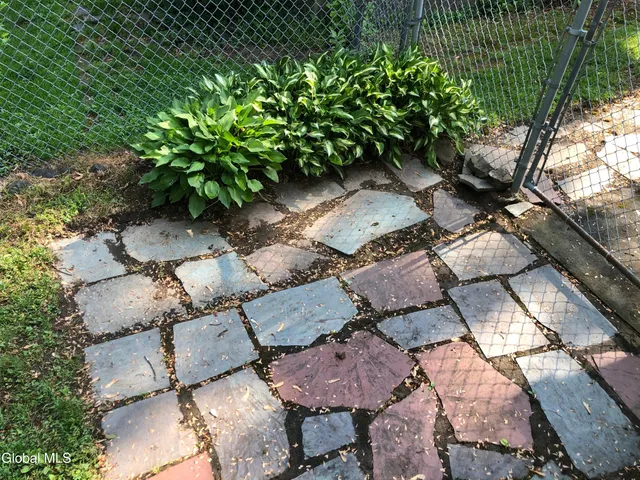 $385,000 | 1535 Myron Street, Niskayuna, NY 12309