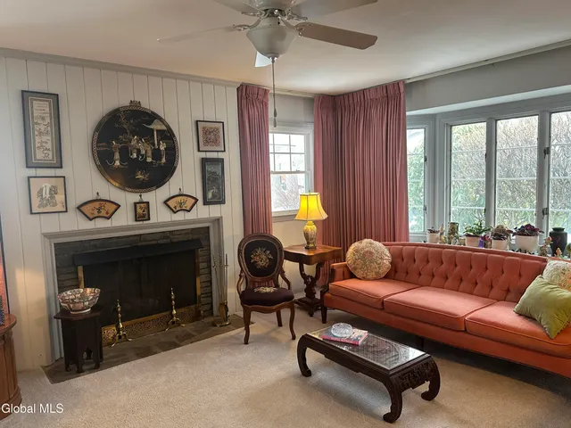 $385,000 | 1535 Myron Street, Niskayuna, NY 12309