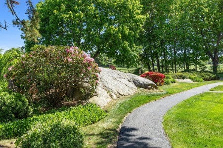 19 Atlantic Road, Unit 25 Gloucester, MA 01930 - Photo 33 of 34