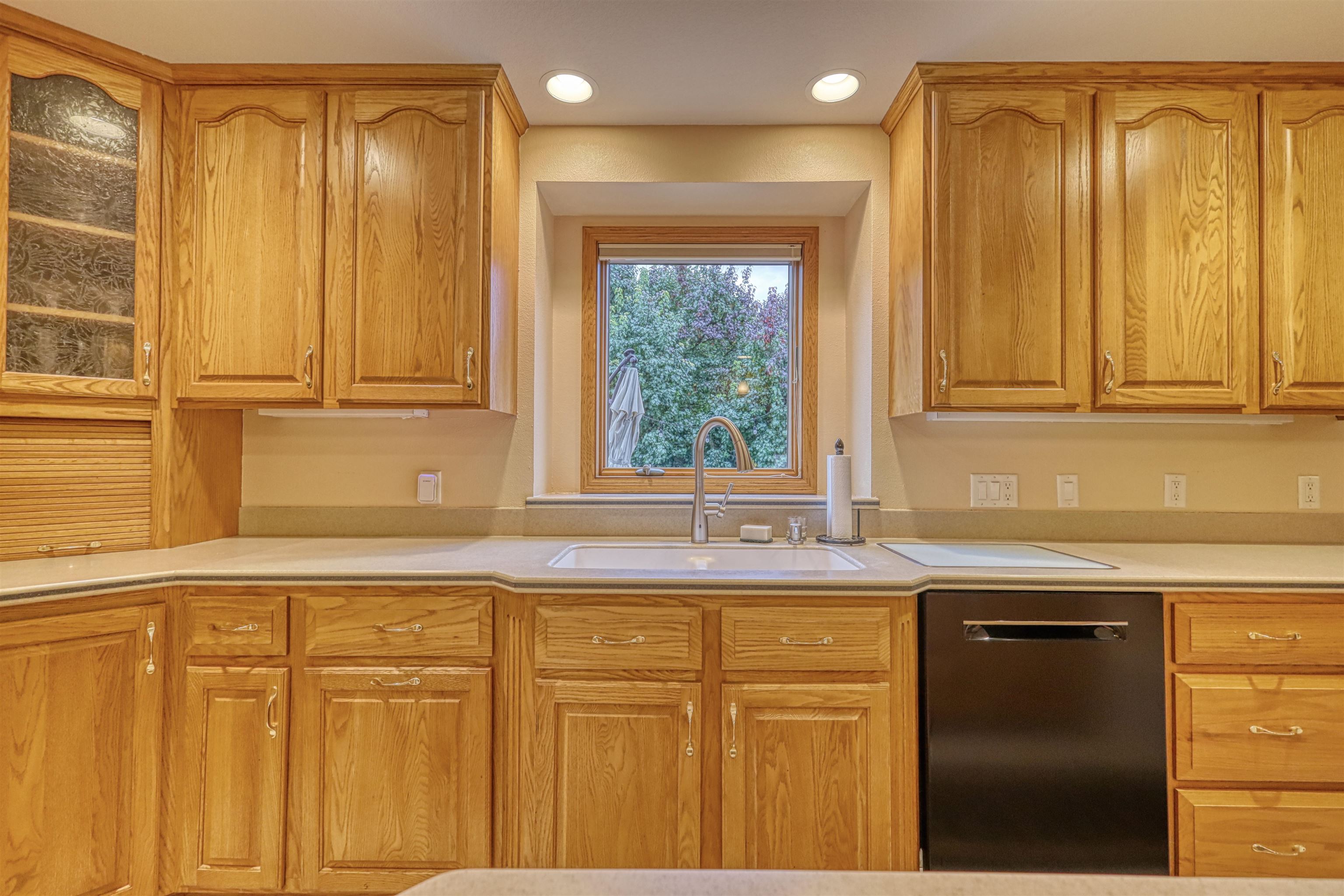 1225 St Patrick Way Sun Prairie, WI 53590 - Photo 13 of 82 Gallery Image 13