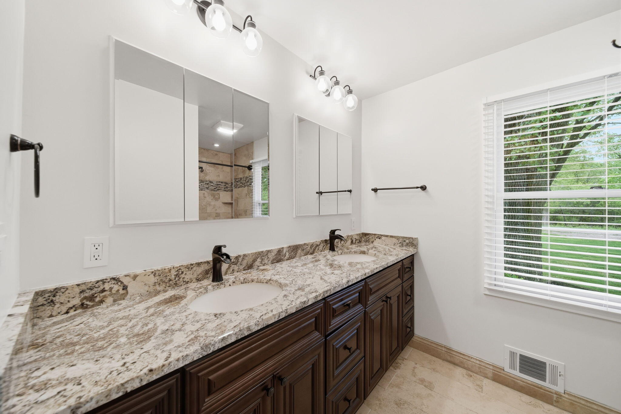 8866 Crane Road Milan, MI 48160 - Photo 23 of 77 30-web-or-mls-DSC09461