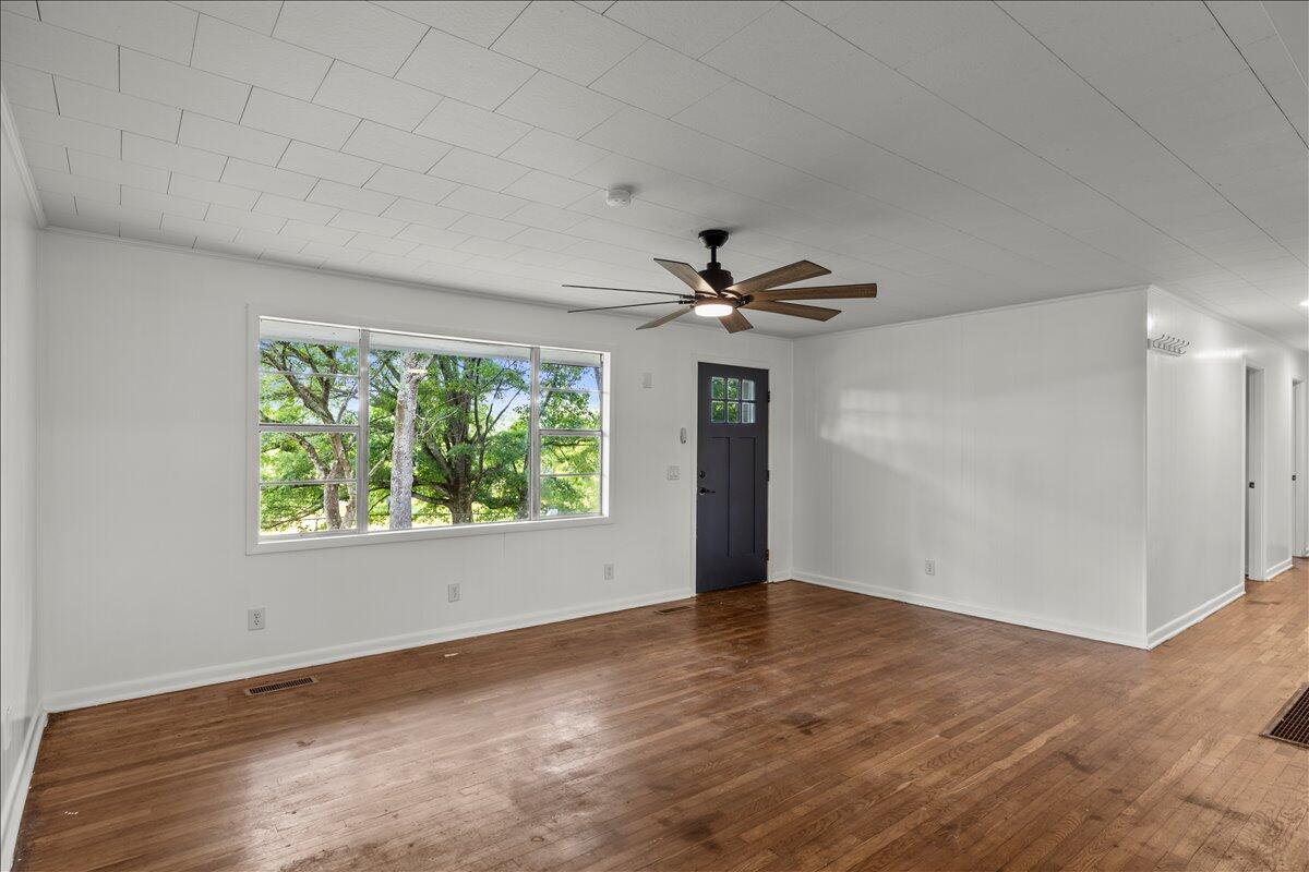 2657 Corinth Road LaFayette, GA 30728 - Photo 10 of 43 08-IMG_0044