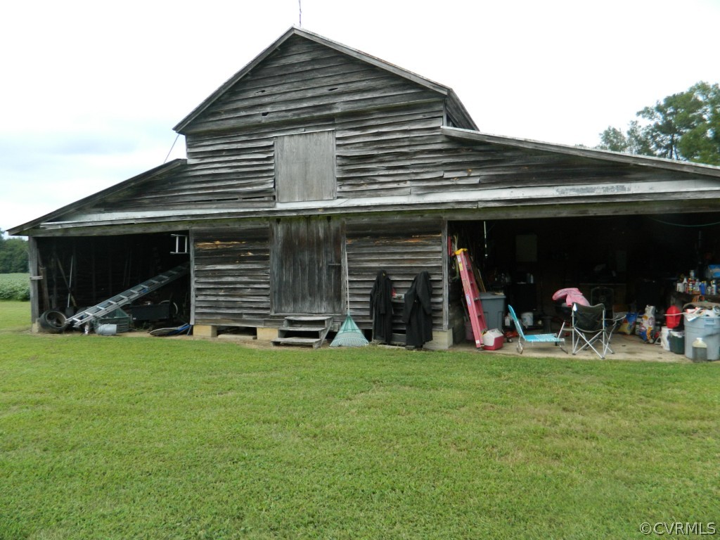 10268 Wakefield Road Sedley, VA 23878 - Photo 4 of 23 Gallery Image 4